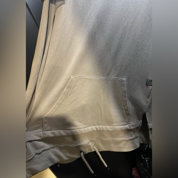 Urban ID, men’s medium, grey sweatshirt with drawstrings at bottom. - Picture 2 of 3